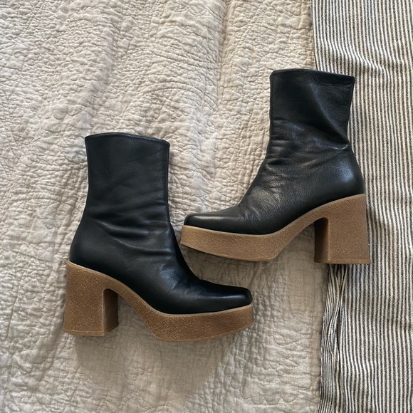 Intentionally Blank Neuro Black Boots size 40 - Picture 4 of 5